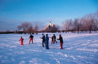 people skiing